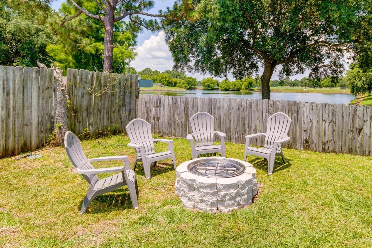 Gulf Breeze Vacation Rental For 2 With Pool Access! Extérieur photo