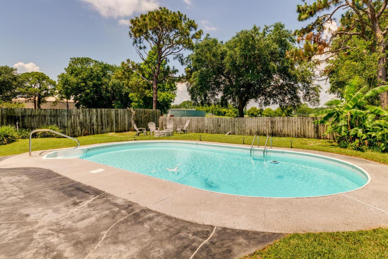 Gulf Breeze Vacation Rental For 2 With Pool Access! Extérieur photo